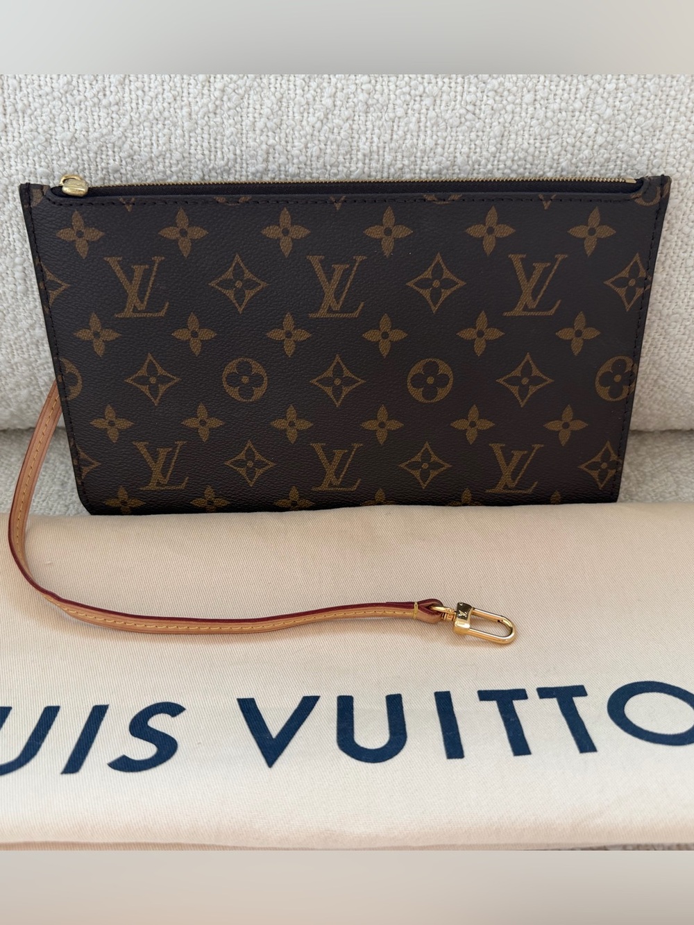 Louis Vuitton Neverfull Monogram Canvas Pouch